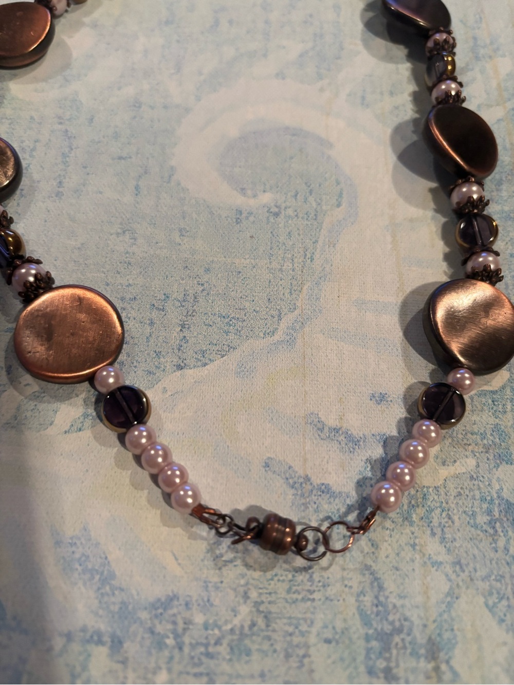 Lot of 7 unique necklaces, beaded, shells, pearl beads,bronze look $23.00. - Picture 2 of 16